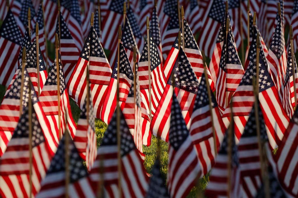 USNEWS_9/11flags